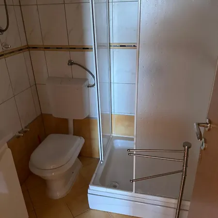 Inoma Guest house