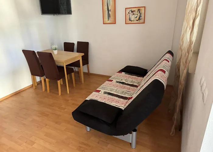 Gæstehus Inoma Makarska